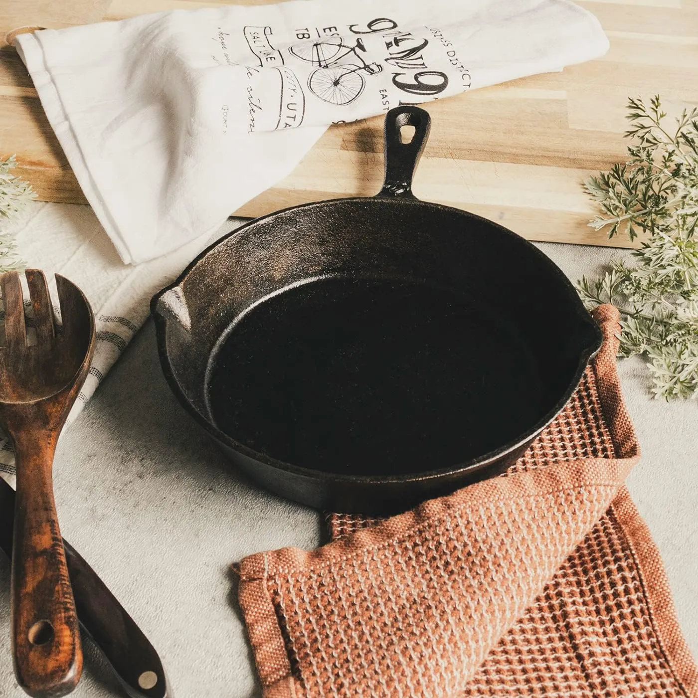 Backcountry Iron 8 Inch Round Medium Pre-Seasoned Cast Iron Skillet