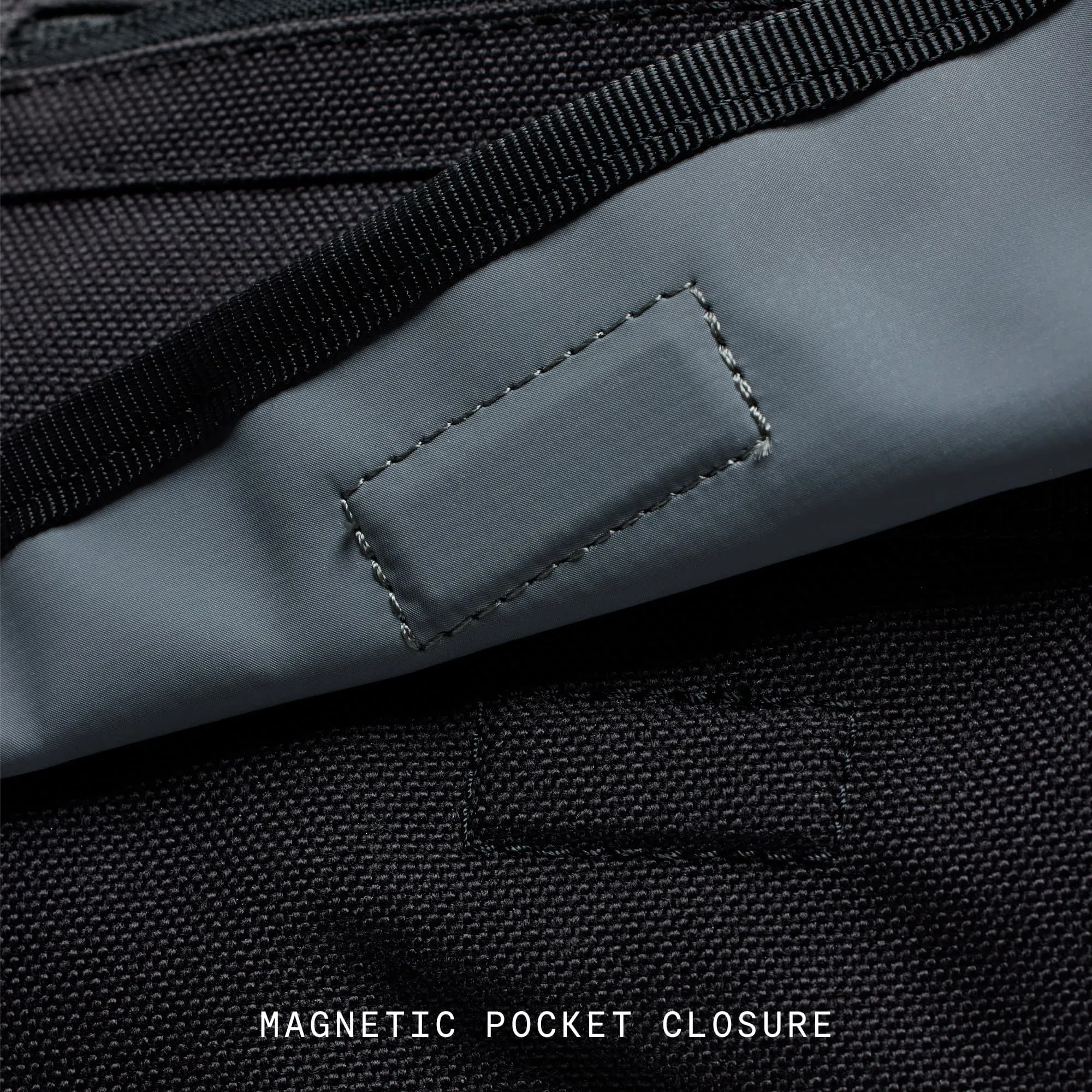 Citizen Slide 24L Messenger