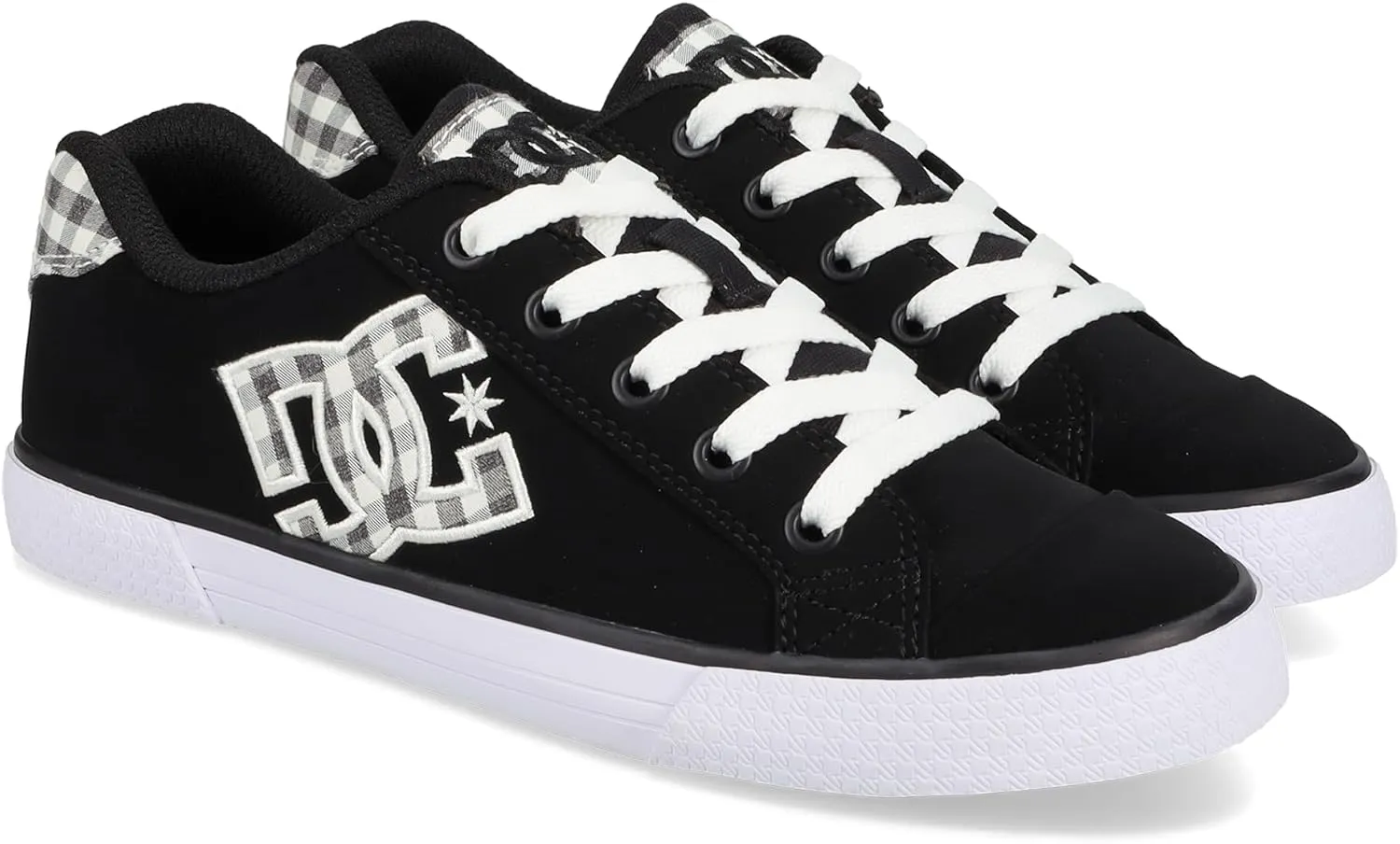 DC Shoes Women's Chelsea Sneaker