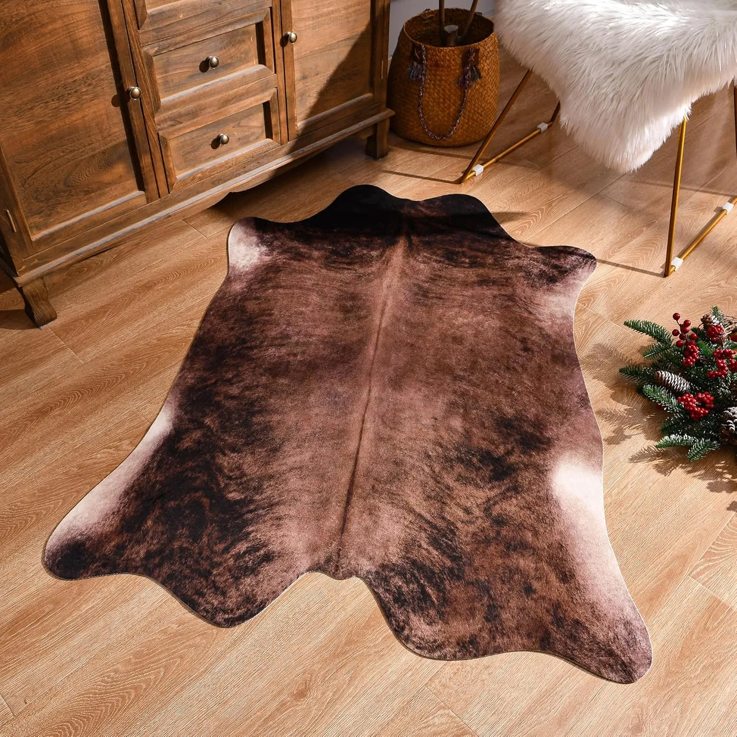 Easycozy Faux Cowhide Large Cow Print 3 x 4 Feet Thickened Elastic Rug for Bedroom, Living Room, Home Office, Western Decor