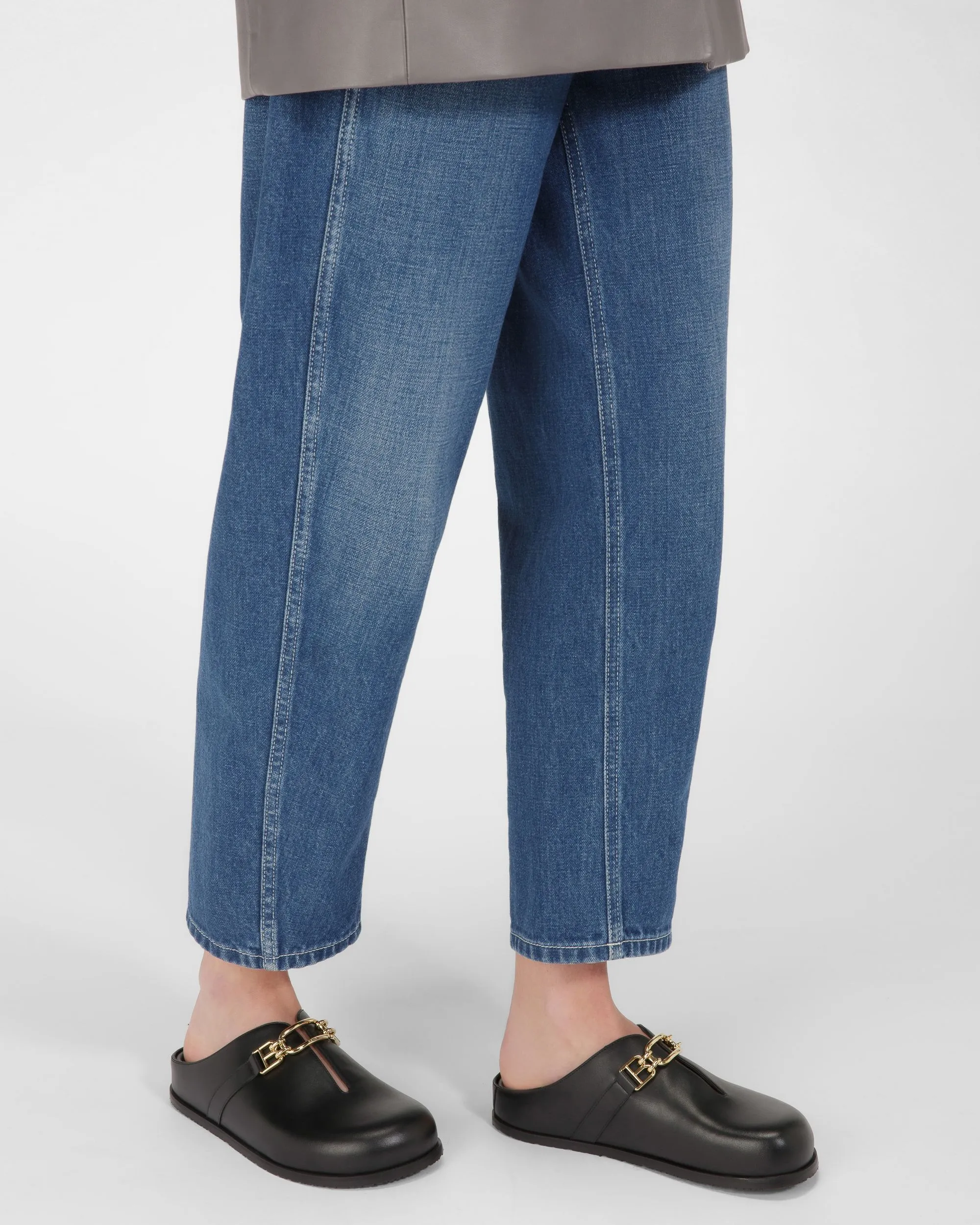 Francine Leather Slippers In Black