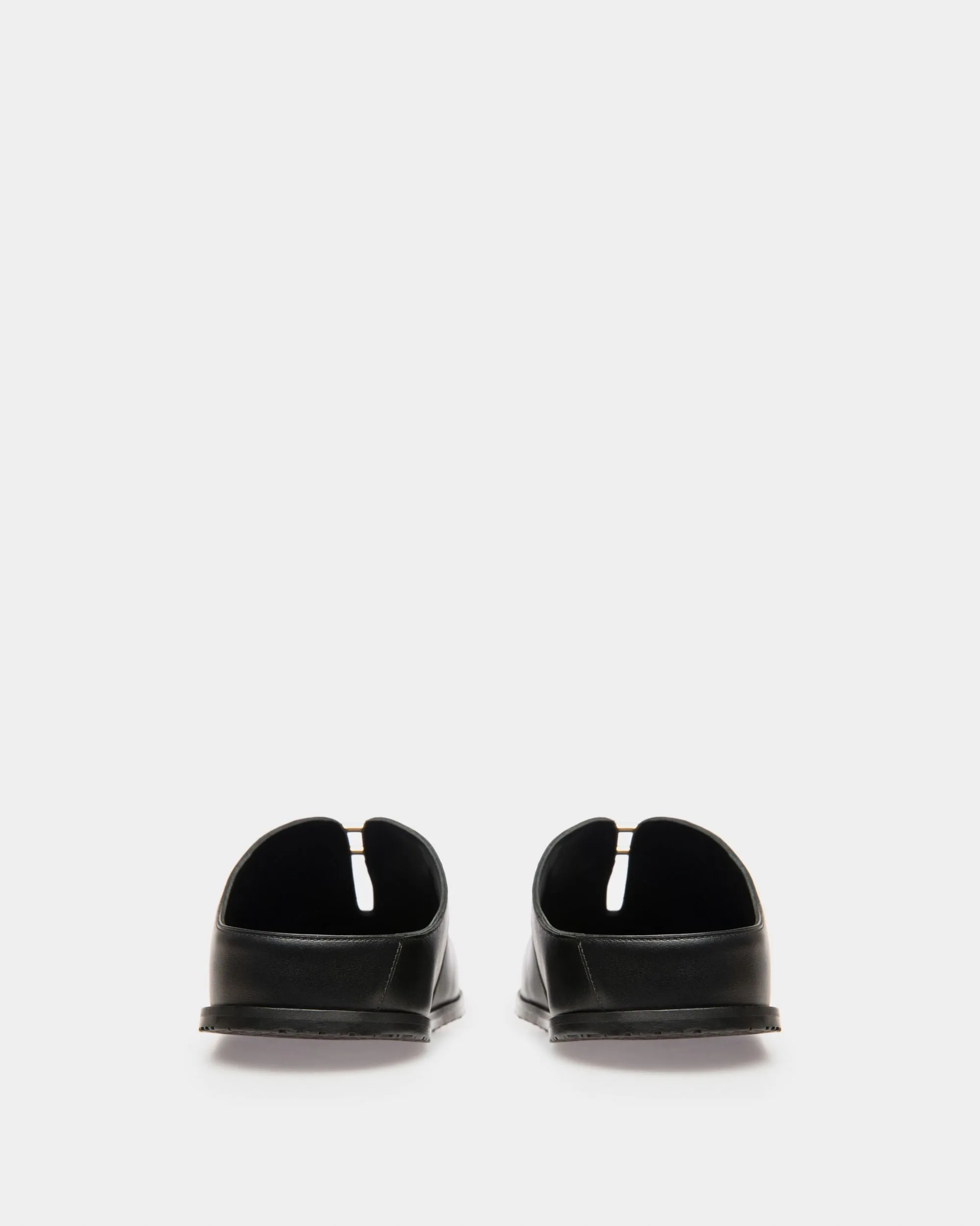 Francine Leather Slippers In Black