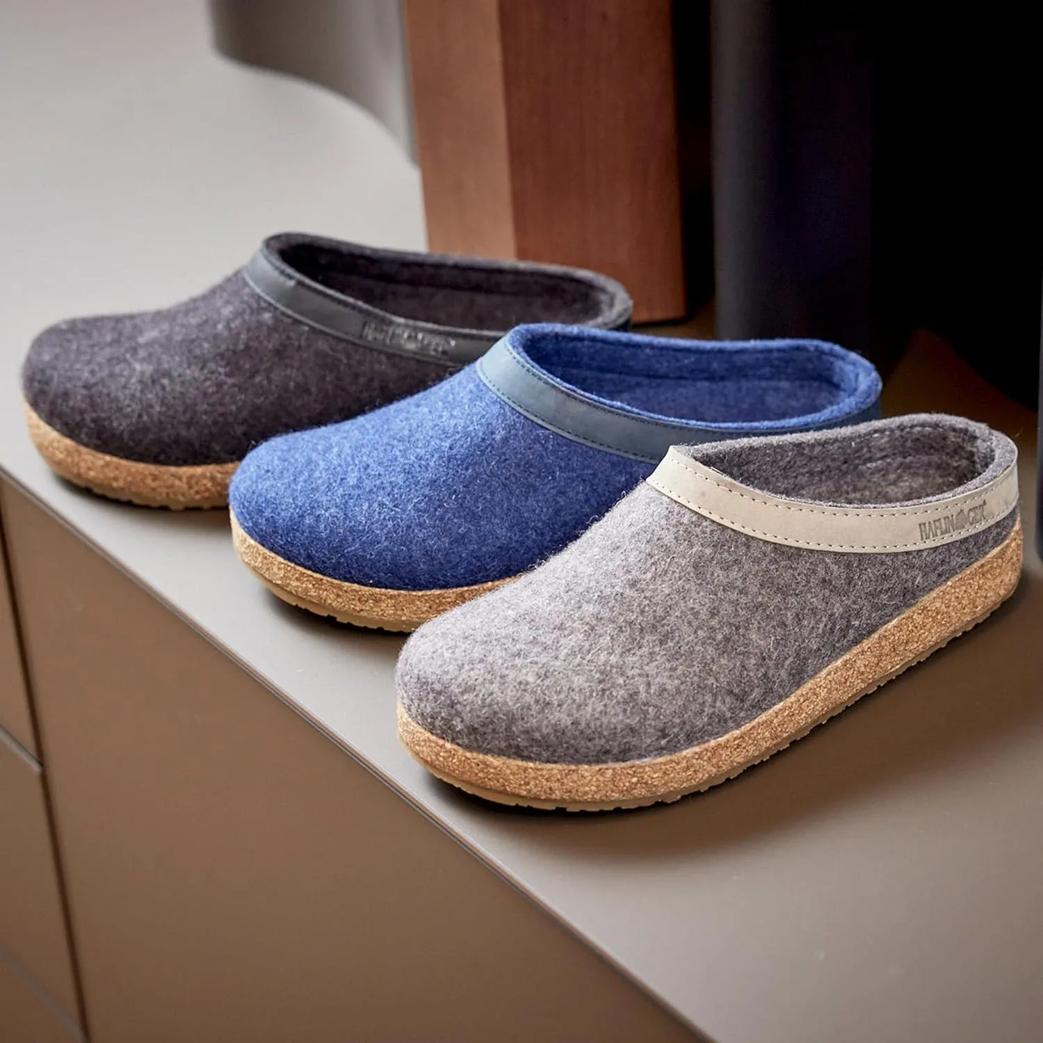 HAFLINGER Men's Wool Felt Open Back Slippers