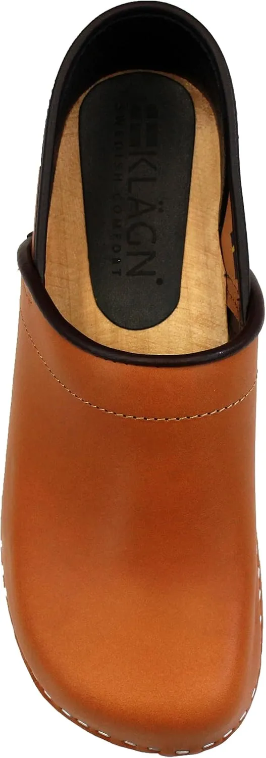 KLÄGN Tindra Wood Closed Back Grippy Leather Clogs