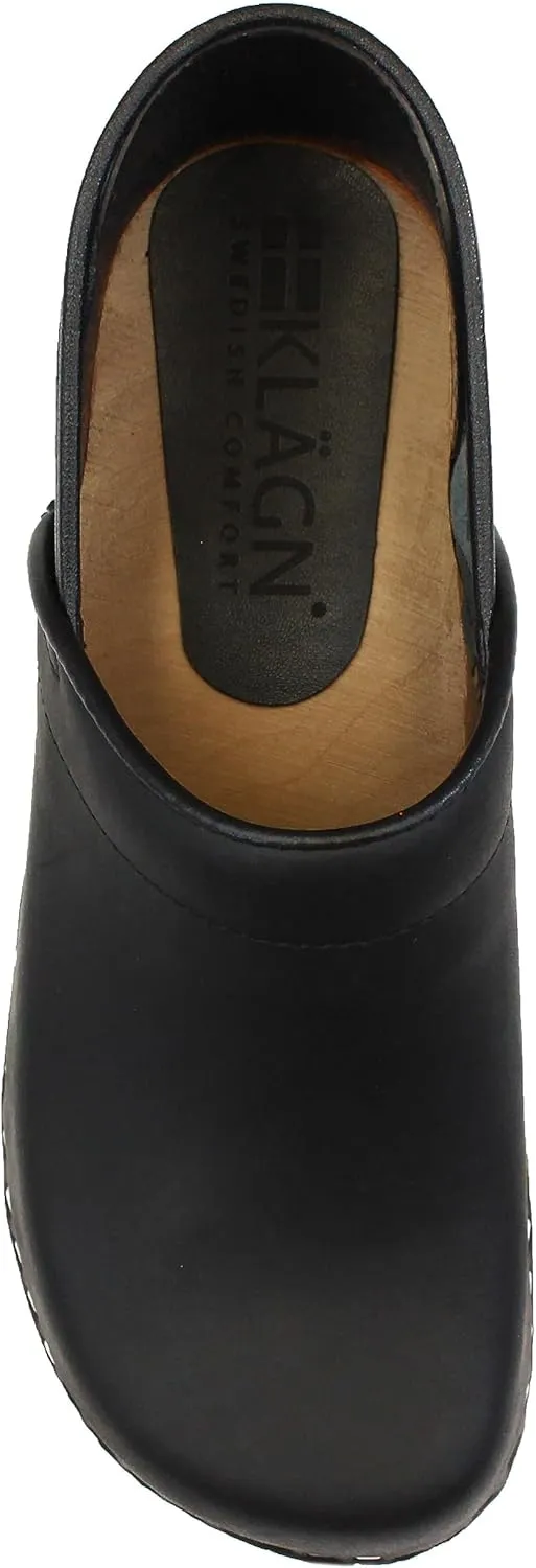 KLÄGN Tindra Wood Closed Back Grippy Leather Clogs
