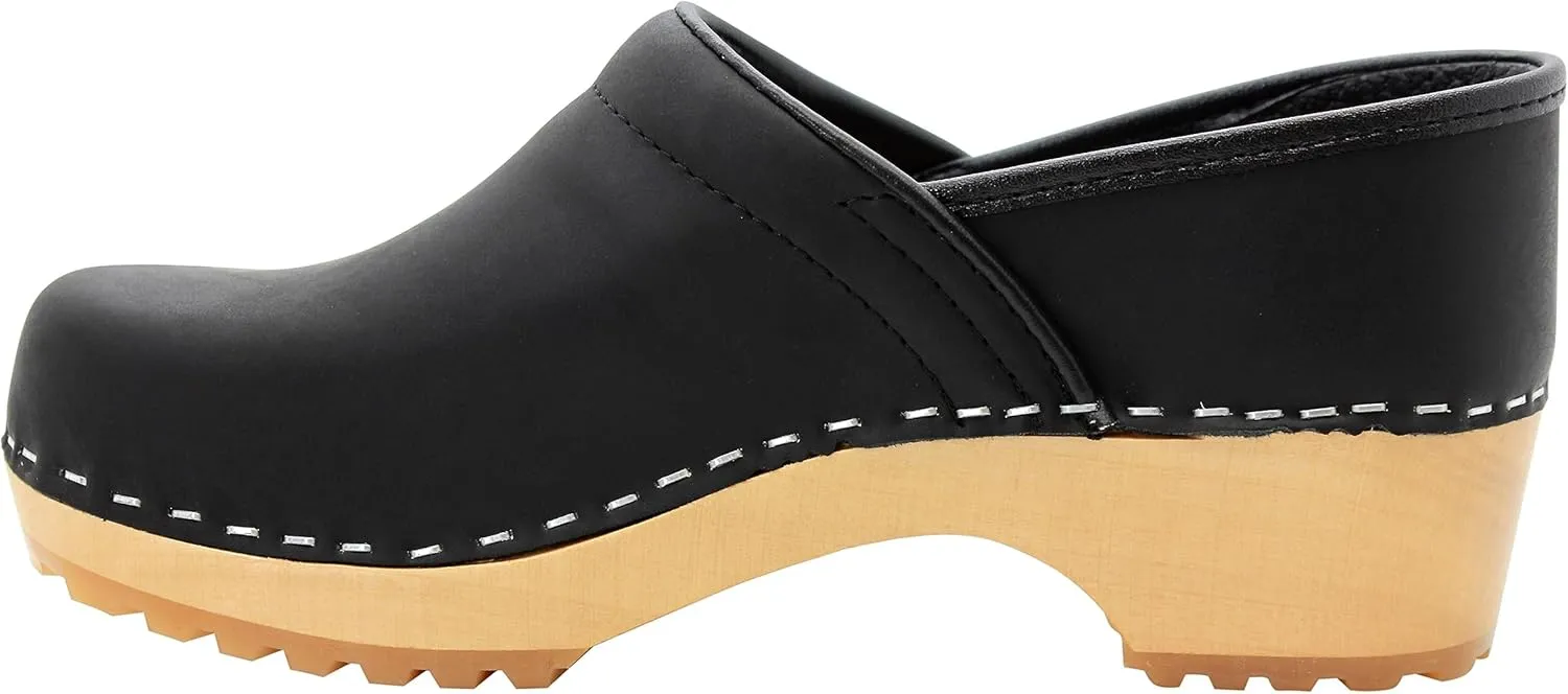 KLÄGN Tindra Wood Closed Back Grippy Leather Clogs