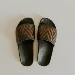 Kwara | Woman's Woven Slide