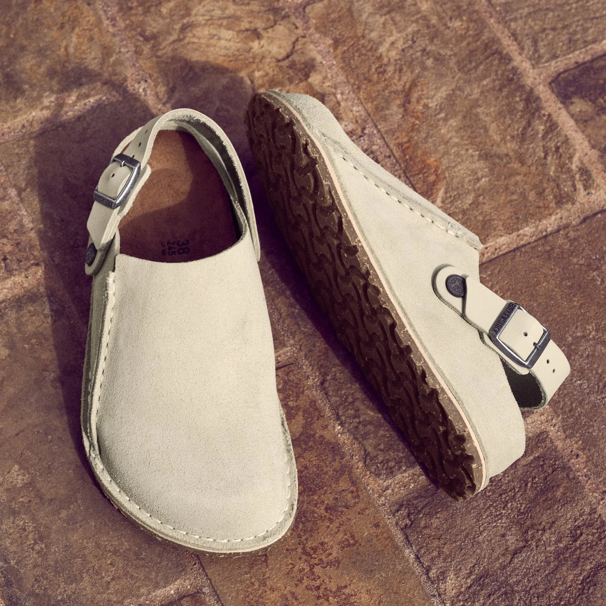 LUTRY - EGGSHELL - SUEDE