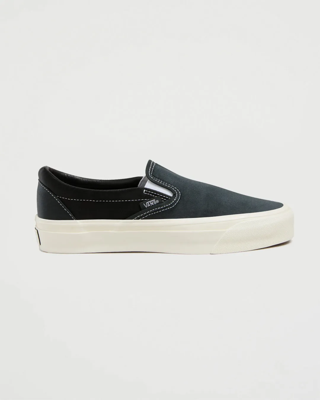 LX Slip-On Reissue 98 Satin Jet Set