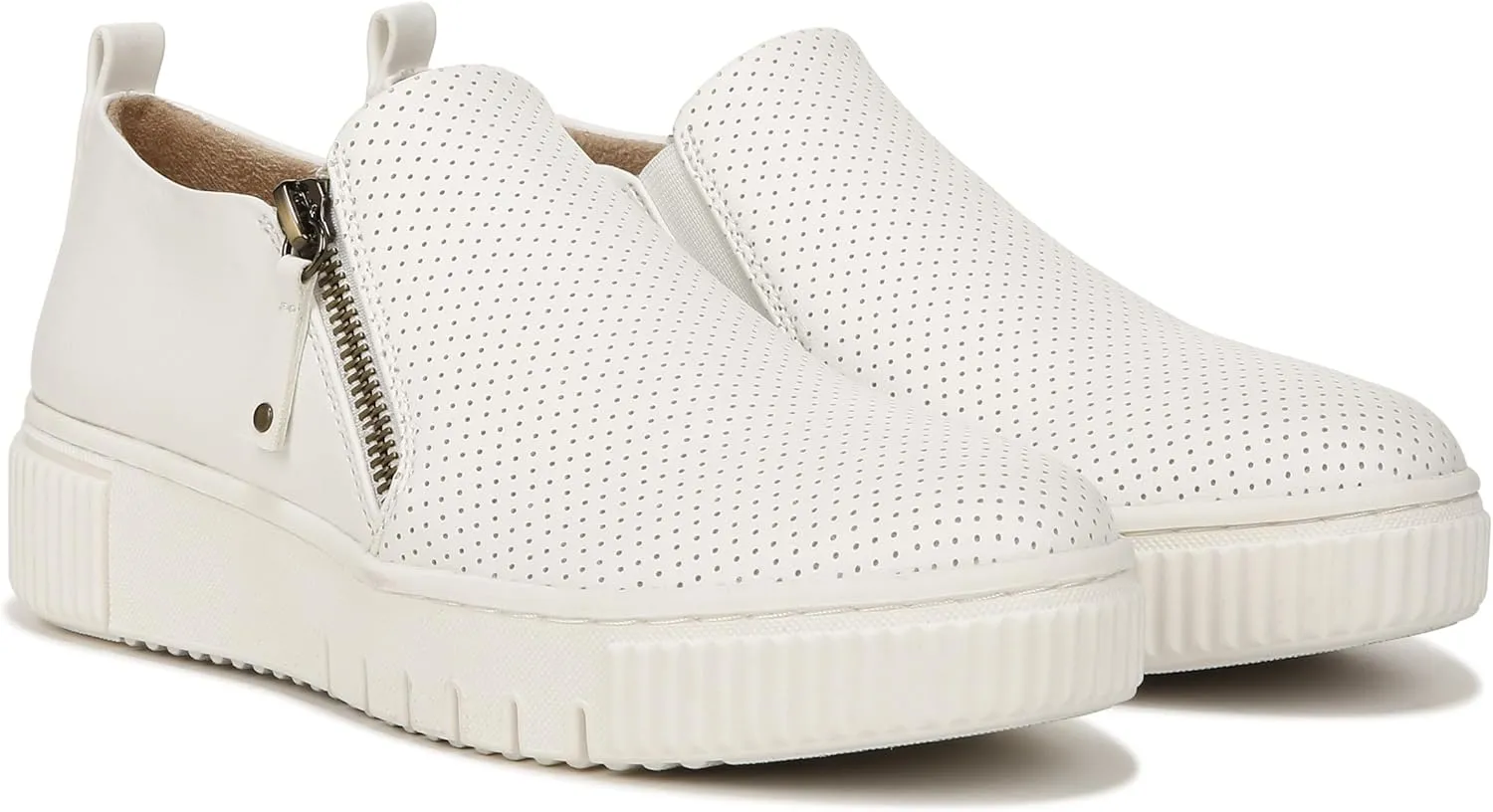 Naturalizer Women's Turner Platform Slip on Fashion Sneaker