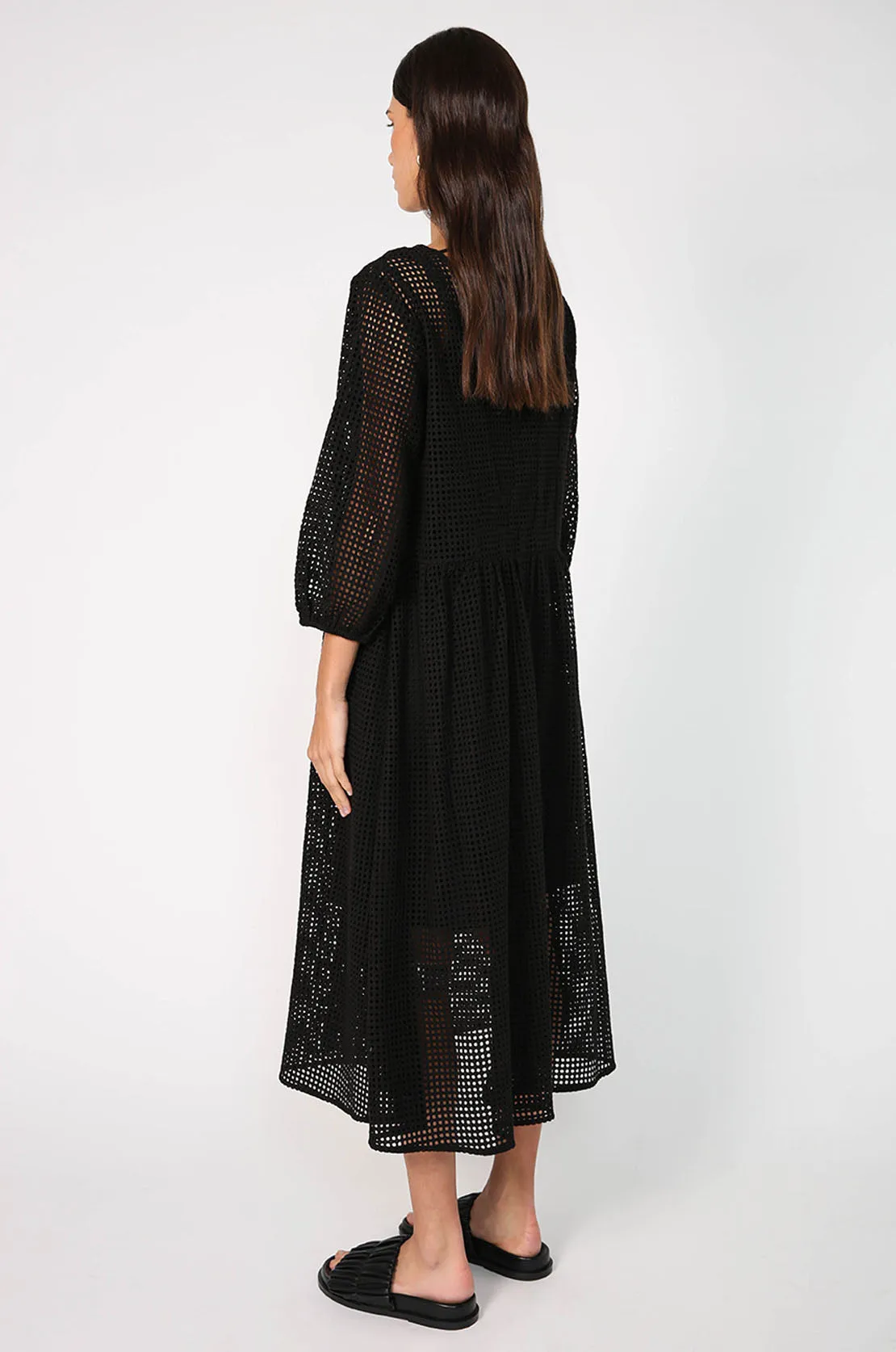 rarely dress / black