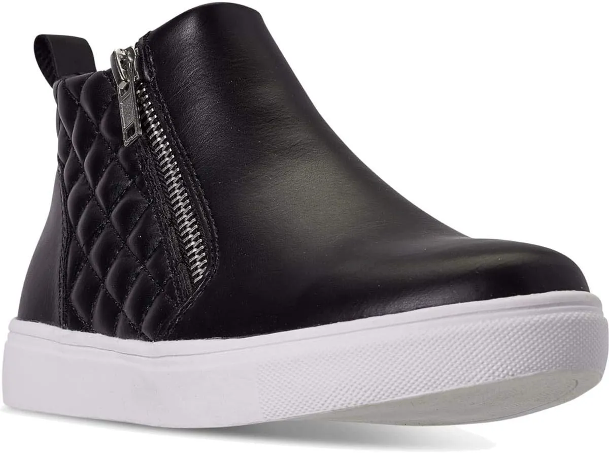Reggie Sneaker