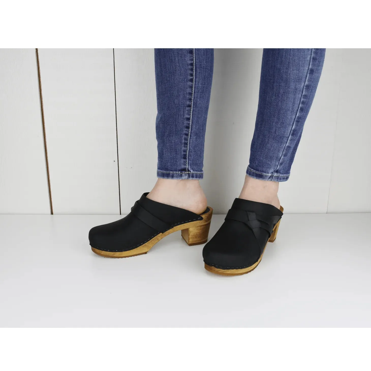 Sanita Womens Manuella Clog