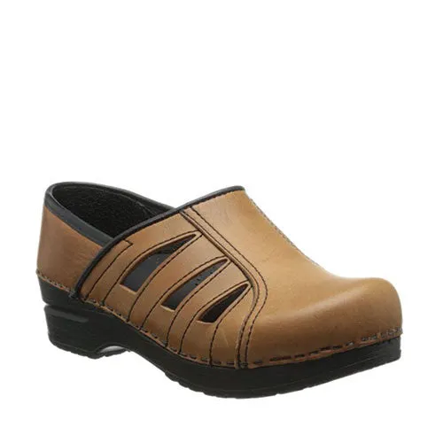 Sanita Women's Reagan Close Back Clog