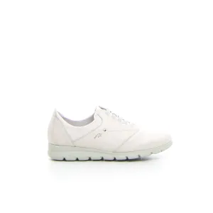 Sneaker slip on