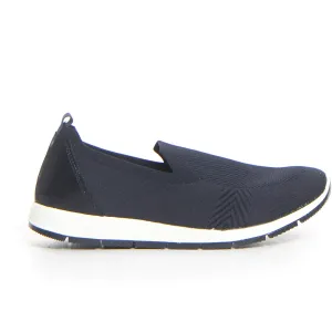 Sneaker slip on