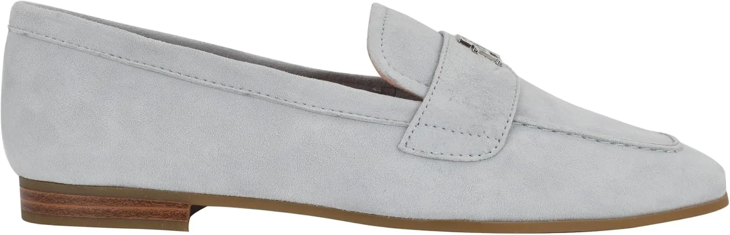 Tommy Hilfiger Women's Razzi Loafer