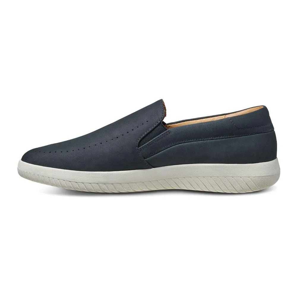 Tread Slip On / Women