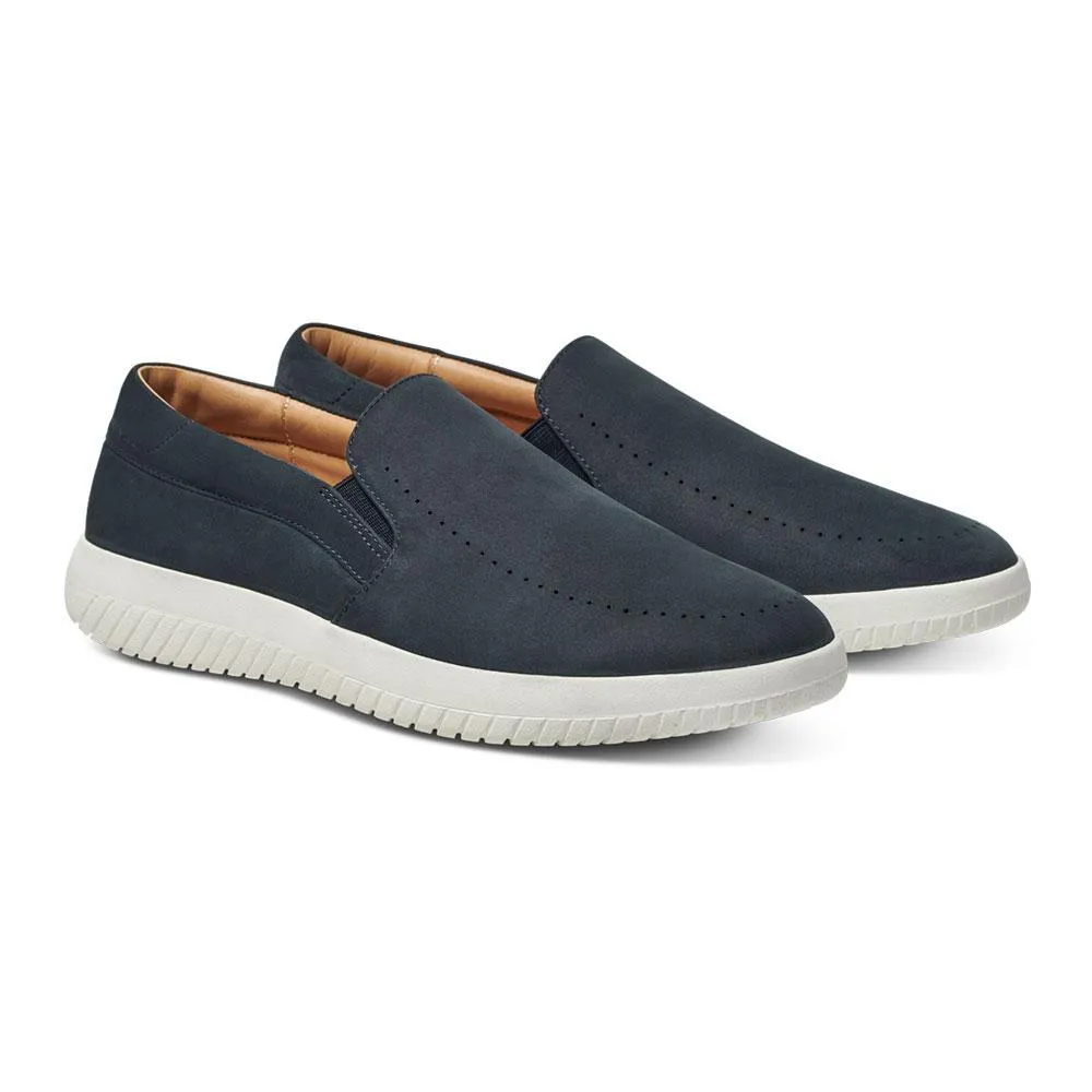 Tread Slip On / Women