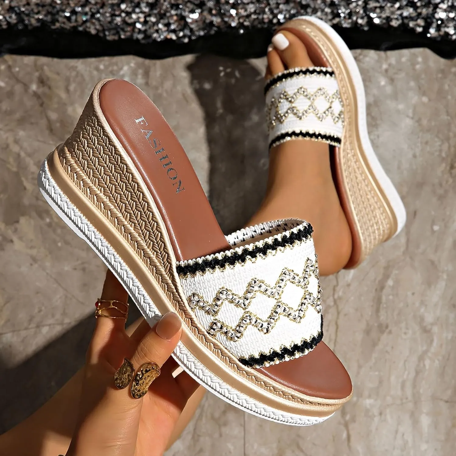 Womens Sandals Ethnic Woven Slippers Platform Sandals Women Casual Beach Vacation Slippers